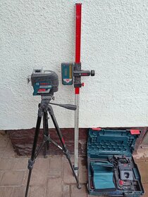 Křížový laser Bosch s přijímačem - 3