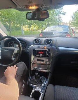 Ford Mondeo - 3