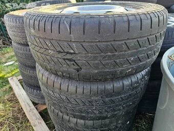 Kola VW T5, 5x112 ET55 / 235/55 R17 letní. - 3