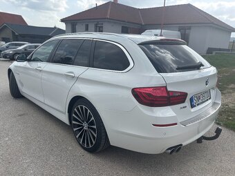 BMW 520 xDrive AT - 3
