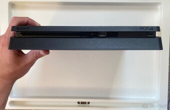Playstation 4 Slim 500 GB - Perfektní stav - 3