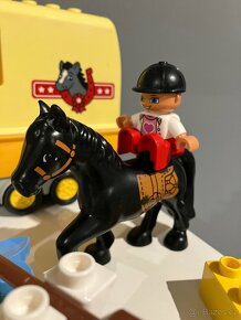 LEGO DUPLO 10807 Přívěs pro koně - 3