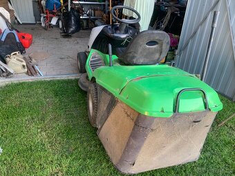 Zahradní sekáči traktor, traktůrek Viking MT 580 - 3