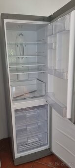 Lednička s mrazákem LG A+ - 3