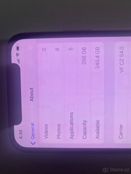 Apple iPhone X 256 GB - 3