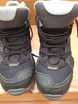 Adidas trekové boty - 3