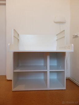 Přebalovací pult IKEA - 3