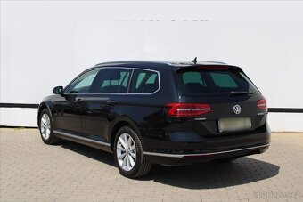Volkswagen Passat 2.0 TDI 4MOTION HIGHLINE ČR (2017) - 3