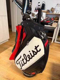 Titleist Tour Series Premium stand bag černá/červená - 3