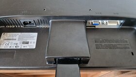 LG Flatron E2341T-BN - 3