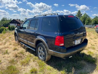 Ford Explorer 4.0 V6 4x4 (AWD) + LPG, 7míst, tažné, šíbr - 3