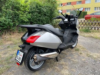Aprilia Atlantic 500 - 3
