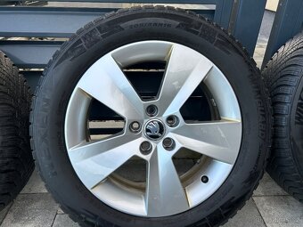 Škoda zimní sada 205/55/16 Nexen 8mm Jako nová - 3