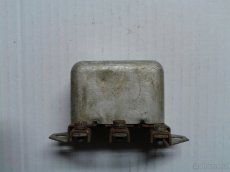 Dobíjecí mechanické relé - 3