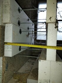 Věncovky štěpkocementová s polystyrenem 23ks - 3