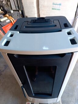 Zánovní peletová kamna La Nordica TEOREMA, 10kW - 3