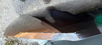 Přední kapota VW Sharan 7N0823031A - 3