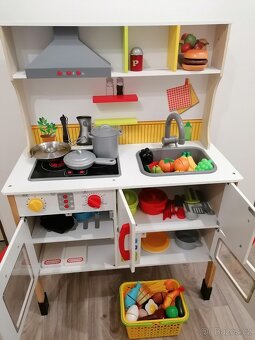 Dětská dřevěná kuchyňka - 3