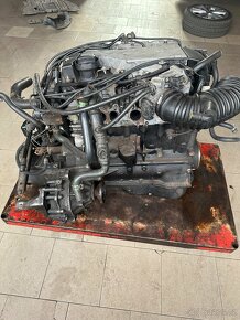 Motor 2.8 VR6 128kw (AMY) - 3