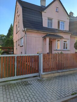 Rodinný dům v Mimoni + garáž SLEVA - 3