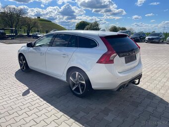 V60 D6 Plug-in Hybrid 2.4D 162kw+elektromotor 50kw (212kw) - 3