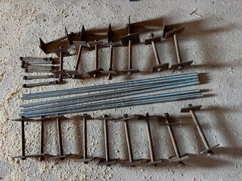 ávitová tyč M 16 Zn 8.8 matka a velkoformátová podložka - 3