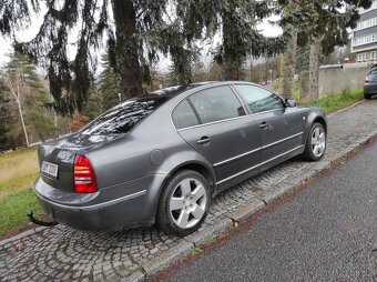 Skoda superb - 3