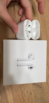 AirPods 2. Generace - 3