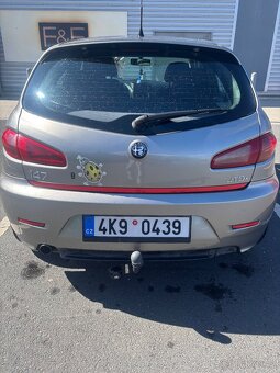 Alfa Romeo 147 1.9 JTD - 3