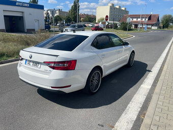 Škoda Superb III 2.0 TDi - Auto na splátky bez registru - 3