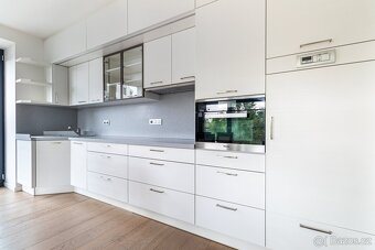 Pronájem byty 3+kk, 93 m2 - Praha - Libeň, ev.č. V3561 - 3