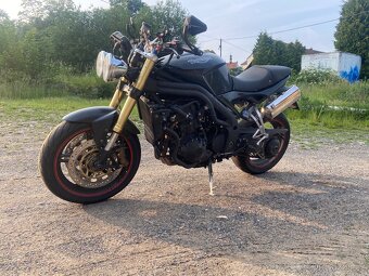 Triumph speed triple 1050 - 3