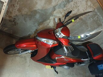 Honda sh 300 - 3
