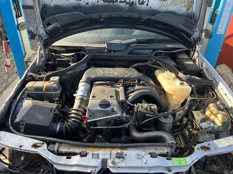 Mercedes Benz W124 D 250D - 3