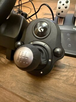 Logitech G29 volant + pedály + řadicí páka - 3