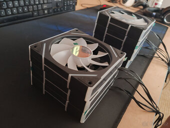 Prodám 7x ventilátor 120 ARGB Raijintek - 3