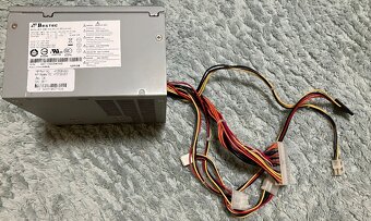 Zdroje do PC s výkonem 250-400 wattů, cena od 89,- za kus - 3