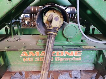 AMAZONE KG 3000 +AD-P - 3