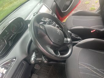 Prodám Peugeot 208 - 3