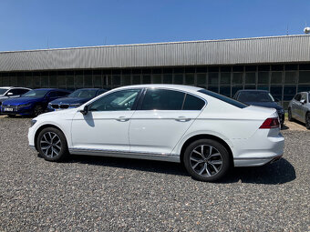 VOLKSWAGEN PASSAT 2,0 TDI KAMERA 360 VIRTUÁL - 3