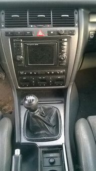 AUDI S8, A8 D2 4.2 265kw quattro MANUÁL facelift -díly - 3