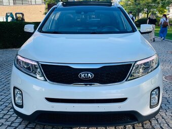 Kia Sorento 2.2CRDi 145KW 4x4 AUTOMAT VÝHŘEV KAMERA TAŽNÉ - 3
