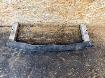 ZADNÍ VÝZTUHA NÁRAZNÍKU AUDI A5 SPORTBACK - 3