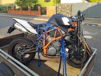 KTM Duke 690 R 2016 ,KTM 890 Adventure R 23 ,KTM 990 na díly - 3