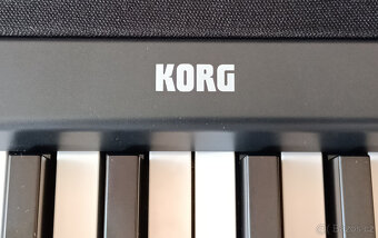 Prodám digitální elektrické piano KORG B2, cena 7 000,- Kč - 3