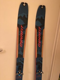 Skialpovy set Dynafit lyze a vazani - 3