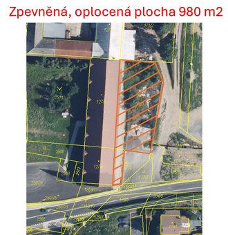 Zpevněná oplocená plocha - 3