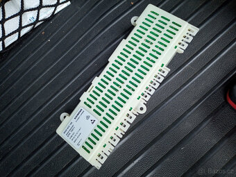 elektronika z vestavěné lednice - 3