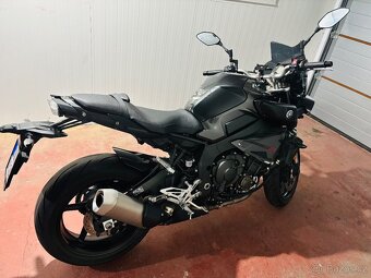 Yamaha MT10 - 3