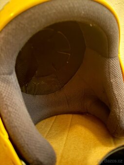 Lyžařská helma - 3